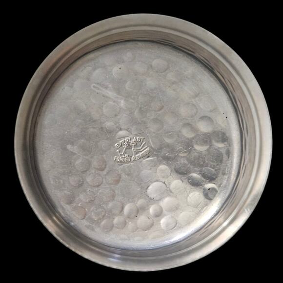 Everlast Forged Aluminum Hammered Bowl 7" Vintage Handwrought USA - Picture 3 of 4